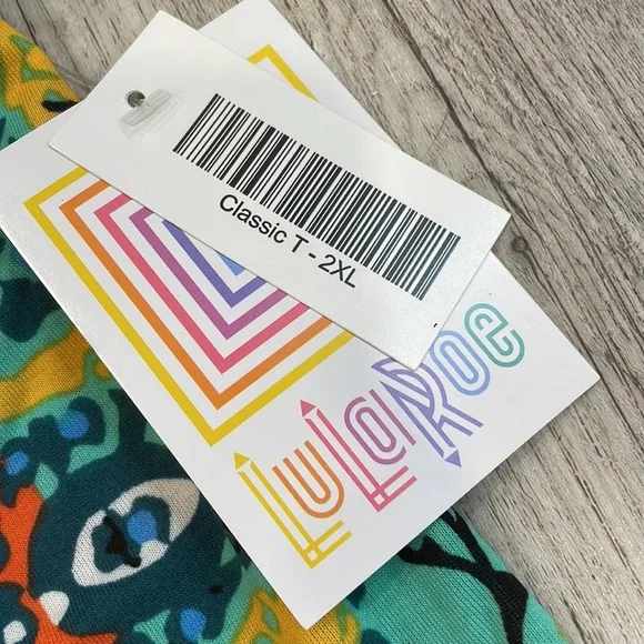 Lula Classic Tee NWT - Picture 2 of 4